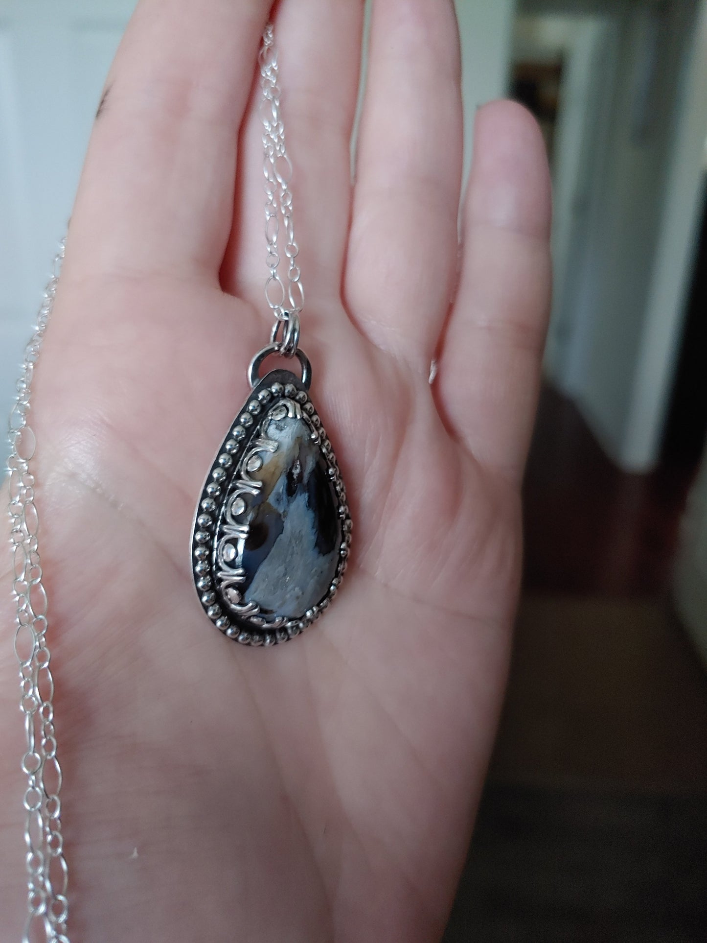 sterling silver stick agate fancy bezel necklace