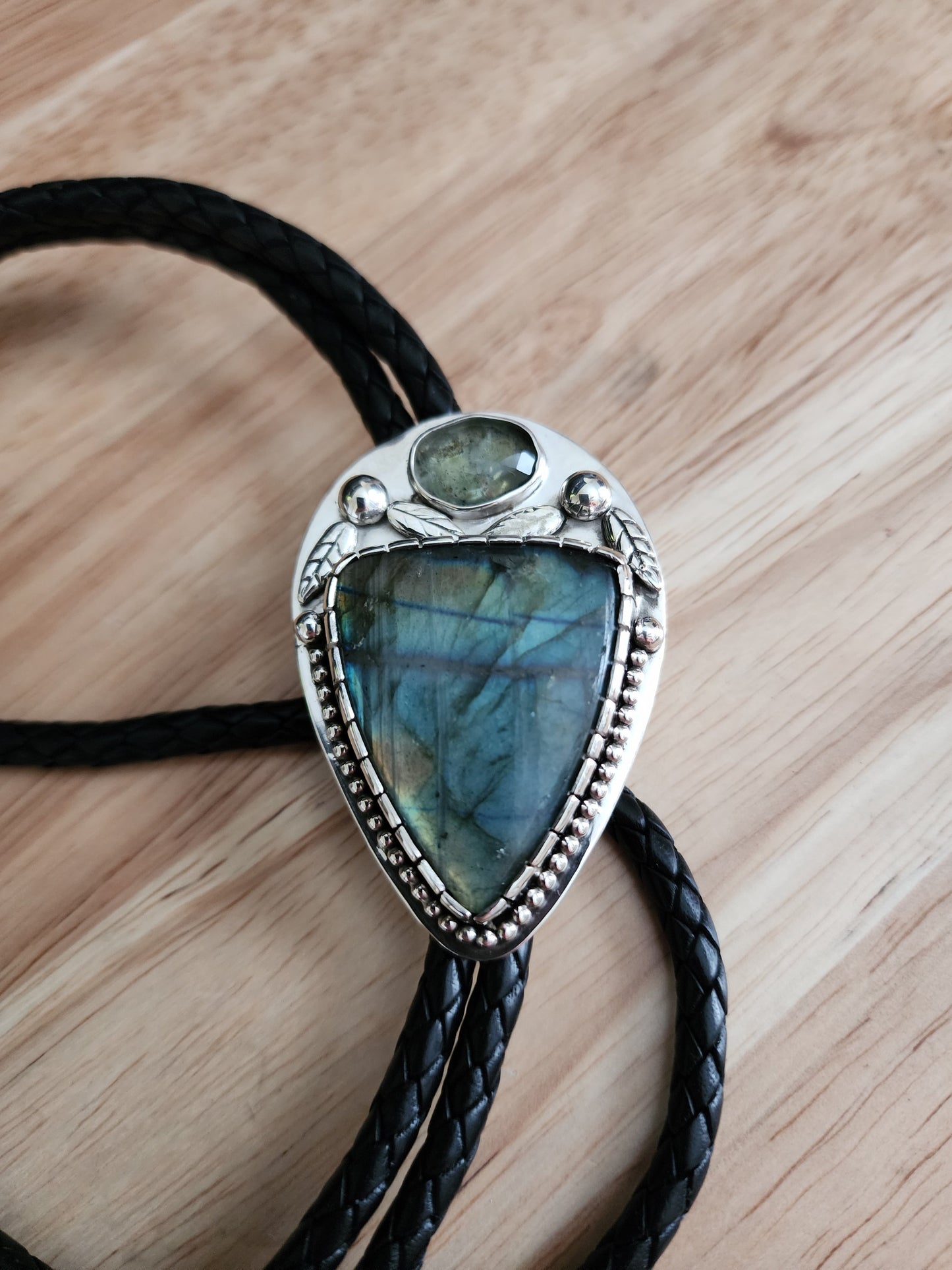 sterling silver labradorite & moss aquamarine castellated bezel bolo tie